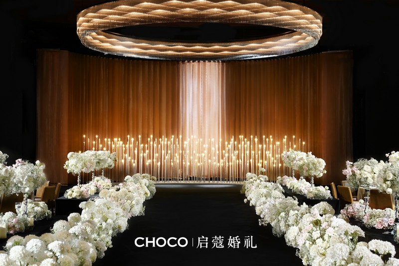 照结婚照穿什么衣服