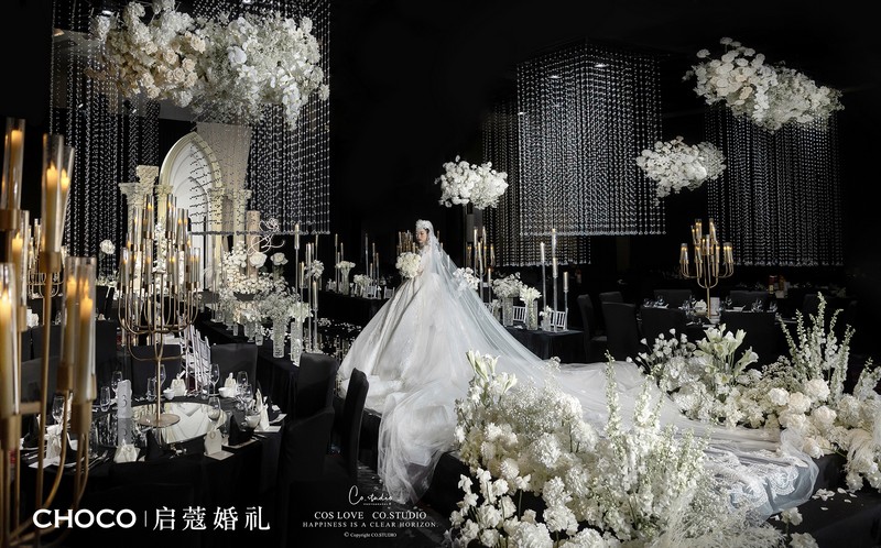 婚纱照10天能取出来吗