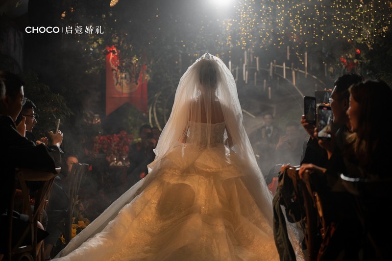 拍婚纱照去哪好