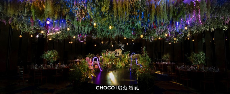 婚纱照加一张多少钱