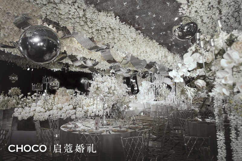 上户口要结婚证吗
